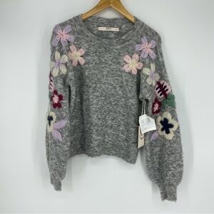 BNCI Gray Embroidered Floral Oversized Wool Sweater Balloon Sleeves
